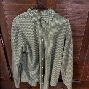 Classic Green Cherokee Plaid Men's Button-Down Shirt